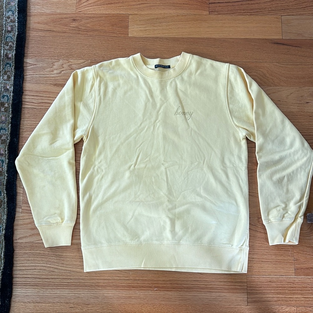 Brandy Melville crew neck